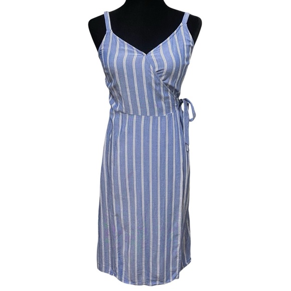 Hollister Dresses & Skirts - Hollister Blue White Striped Coastal Beachy Nautical Wrap Dress Size Small